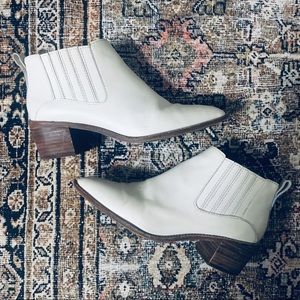 Madewell White Leather Ankle Booties.